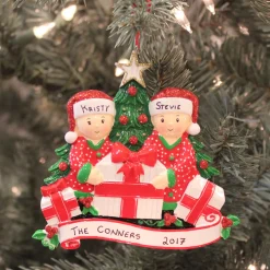 Couple Opening Presents Personalized Christmas Ornament OR1523-2