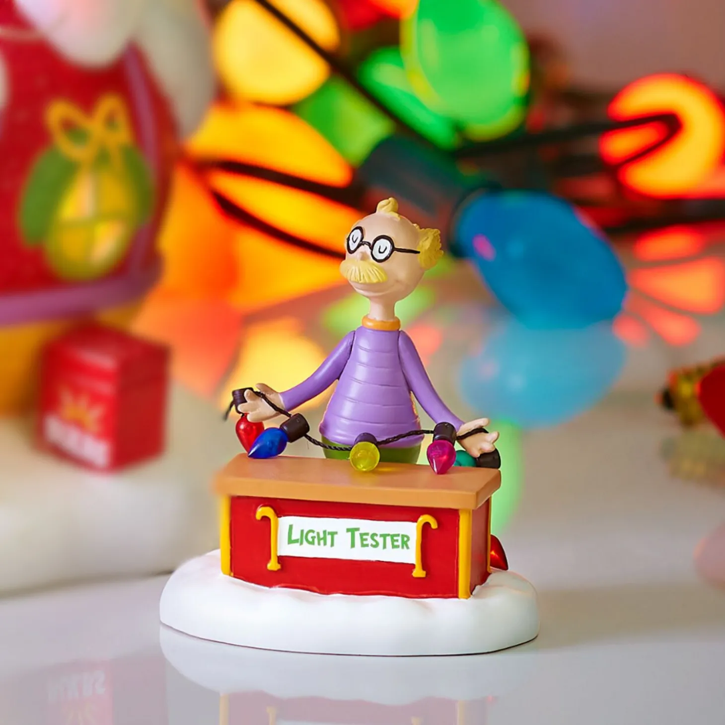 Department 56 The Grinch Village Who Light Bulb Tester Figure 6013676