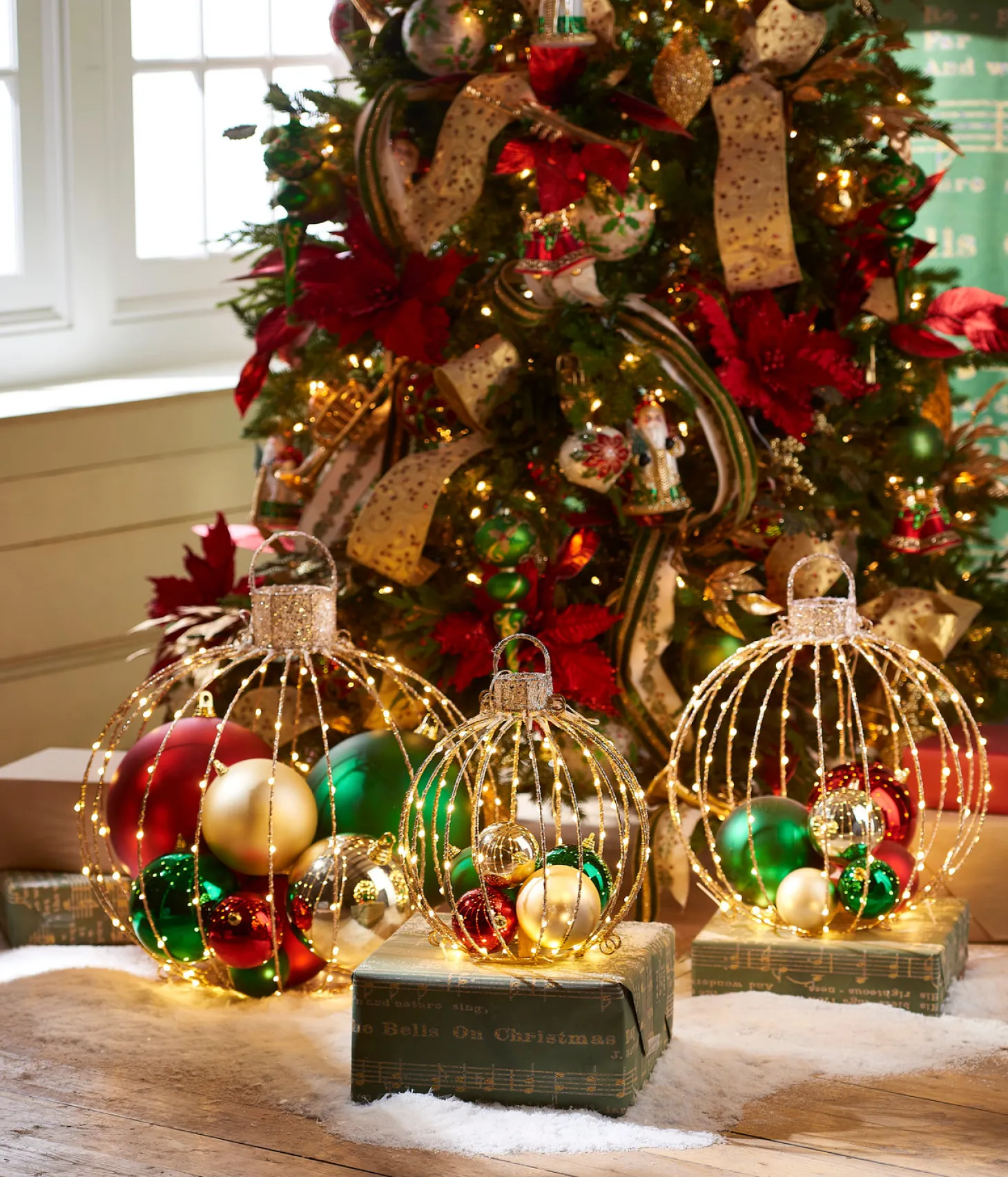 Raz 14", 19", Or 23.5" Large Gold Lighted Metal Frame Ornament Christmas Decoration