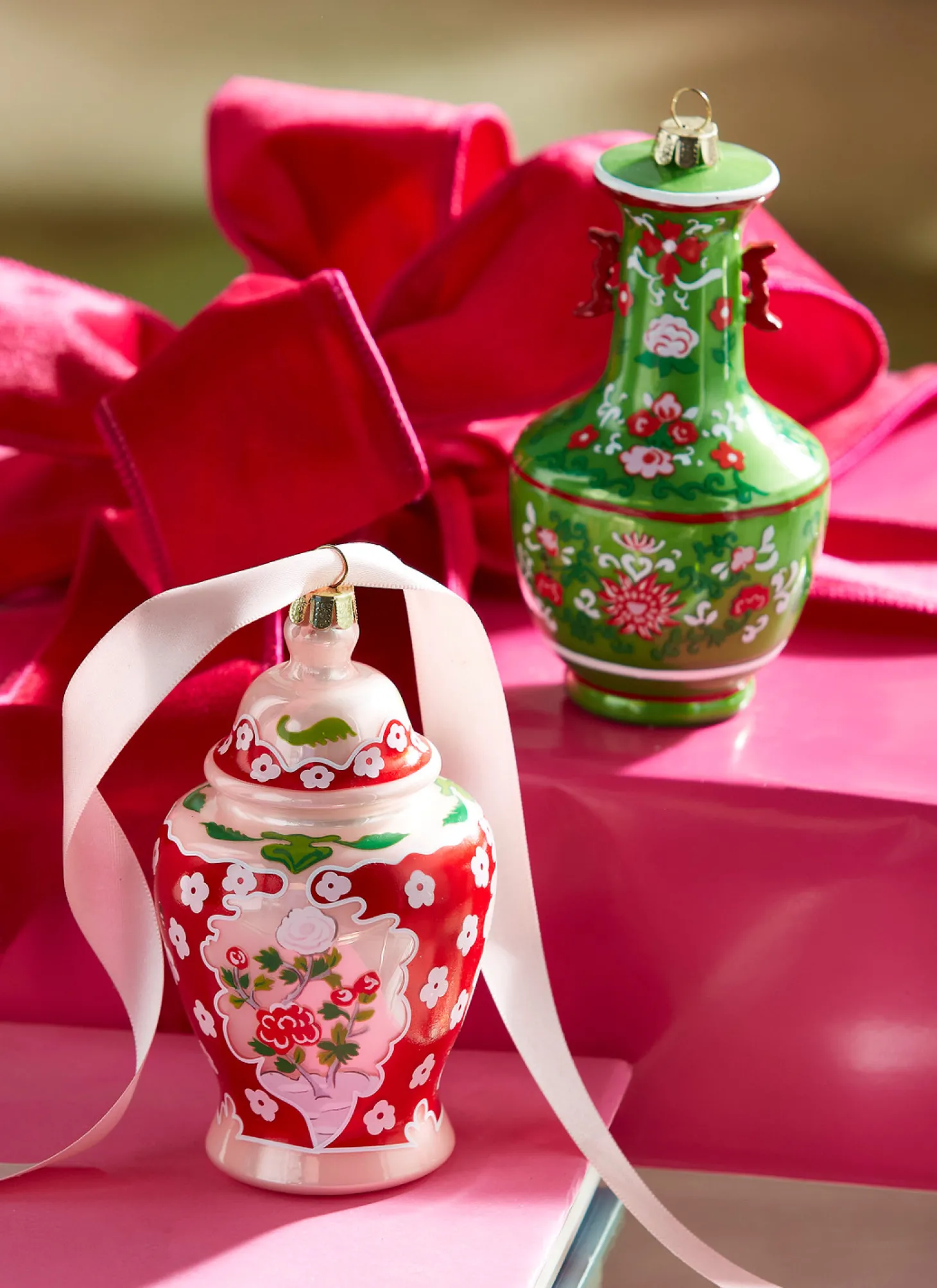 Raz 5" Green And Pink Chinoiserie Jar Glass Christmas Ornament 4352888
