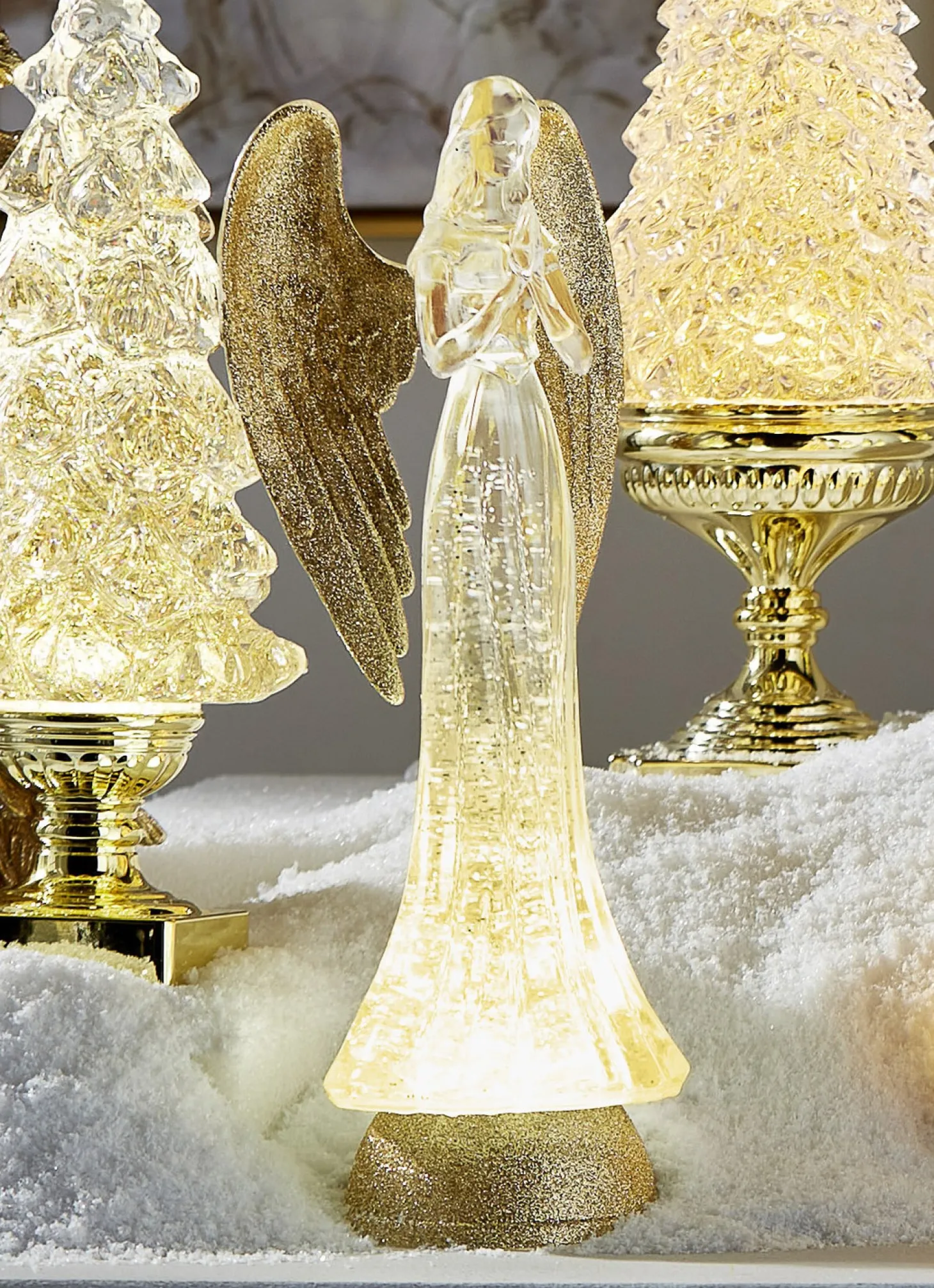 Raz 13.25" Lighted Christmas Angel With Gold Swirling Glitter Water Globe 4419287