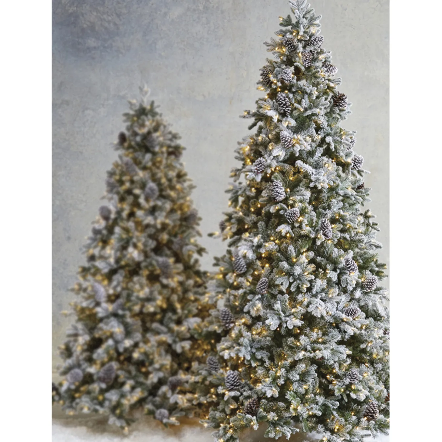 Raz 7.5' Pre-Lit Flocked Spruce Christmas Tree W/ Clear Lights T4052012