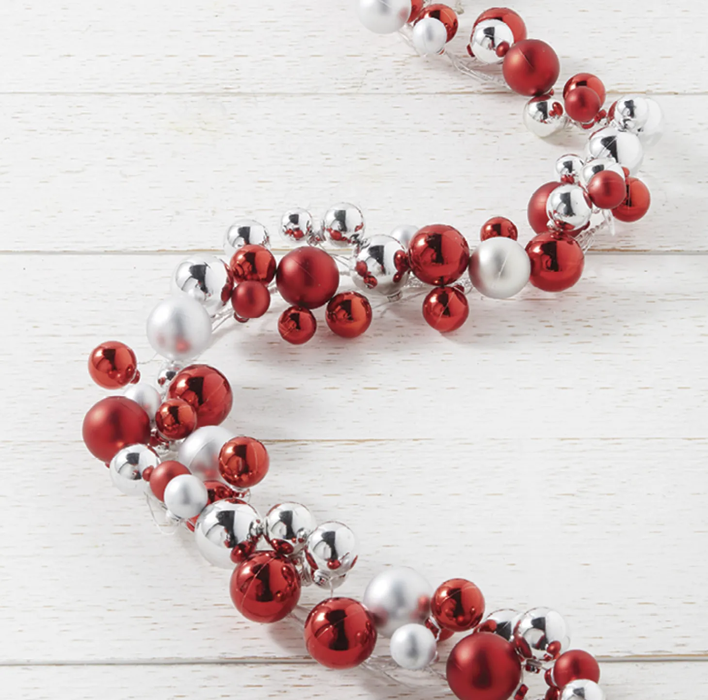 Raz 6' Silver And Red Ball Ornament Christmas Garland G4102392